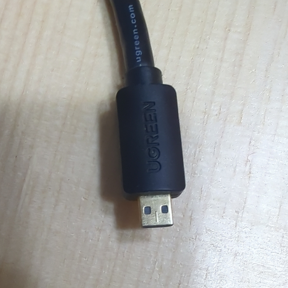 Black HDMI Cable - Picture 3 of 7